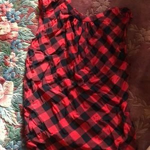Sleeveless buffalo check silk top